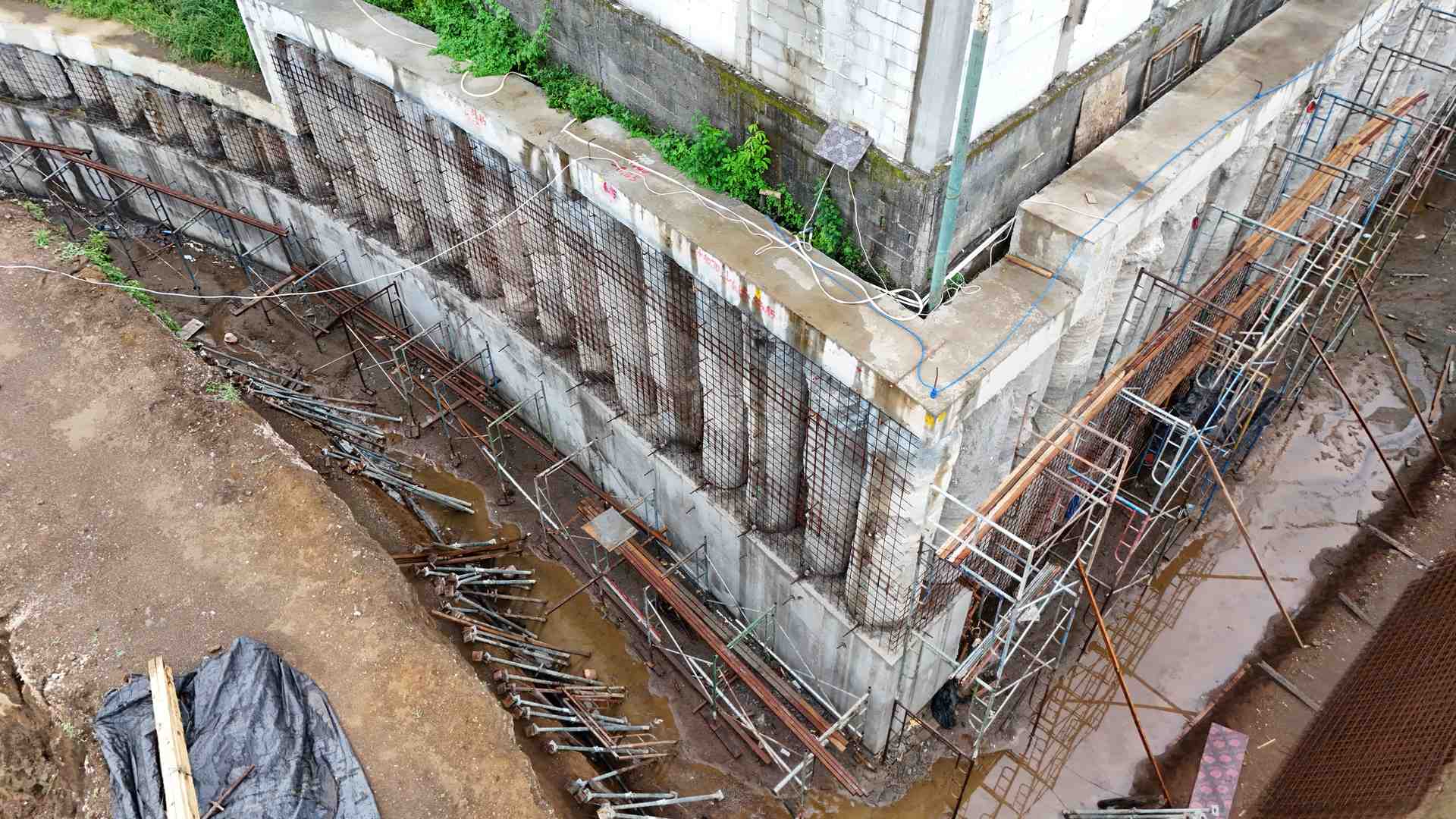 Dragon Complex - Seseh Retaining Walls